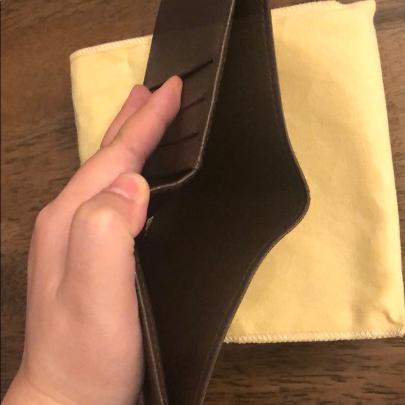 LV wallet - Picture 6 of 11